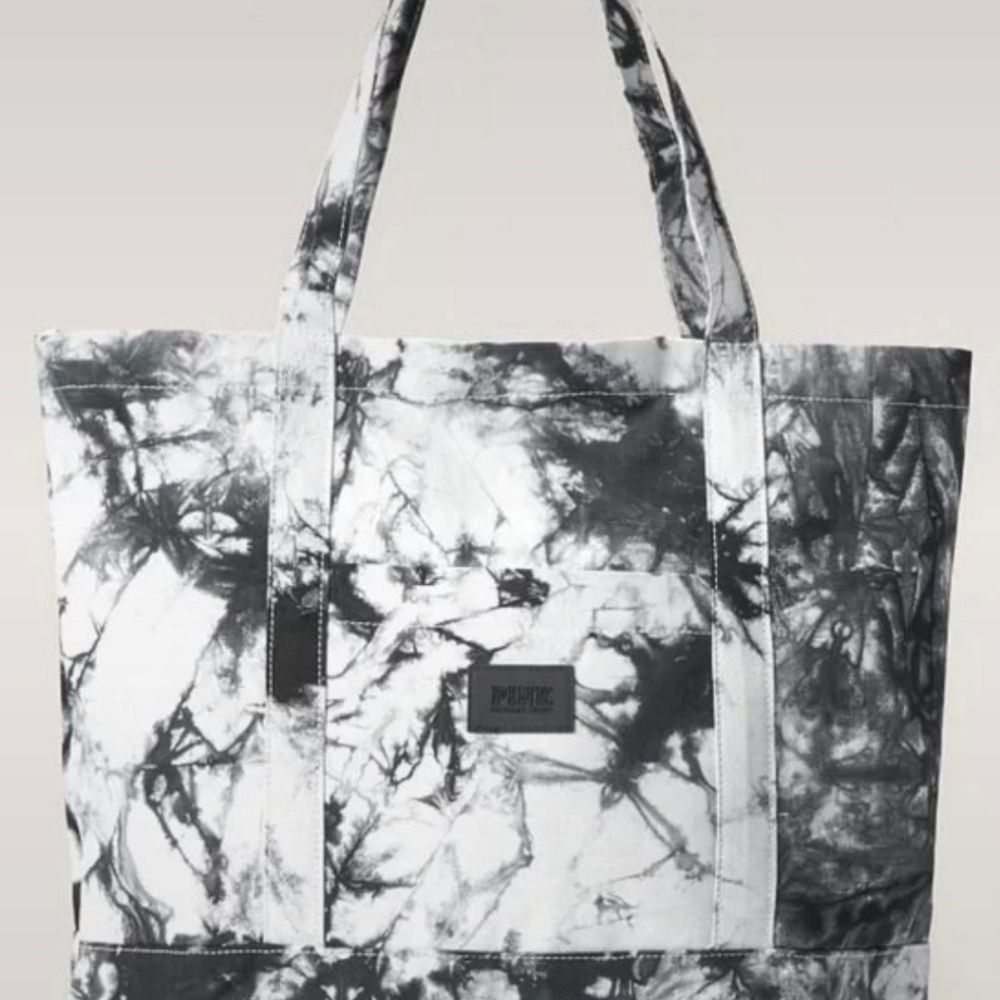 BNWT Victoria Secret Tie Dye Tote